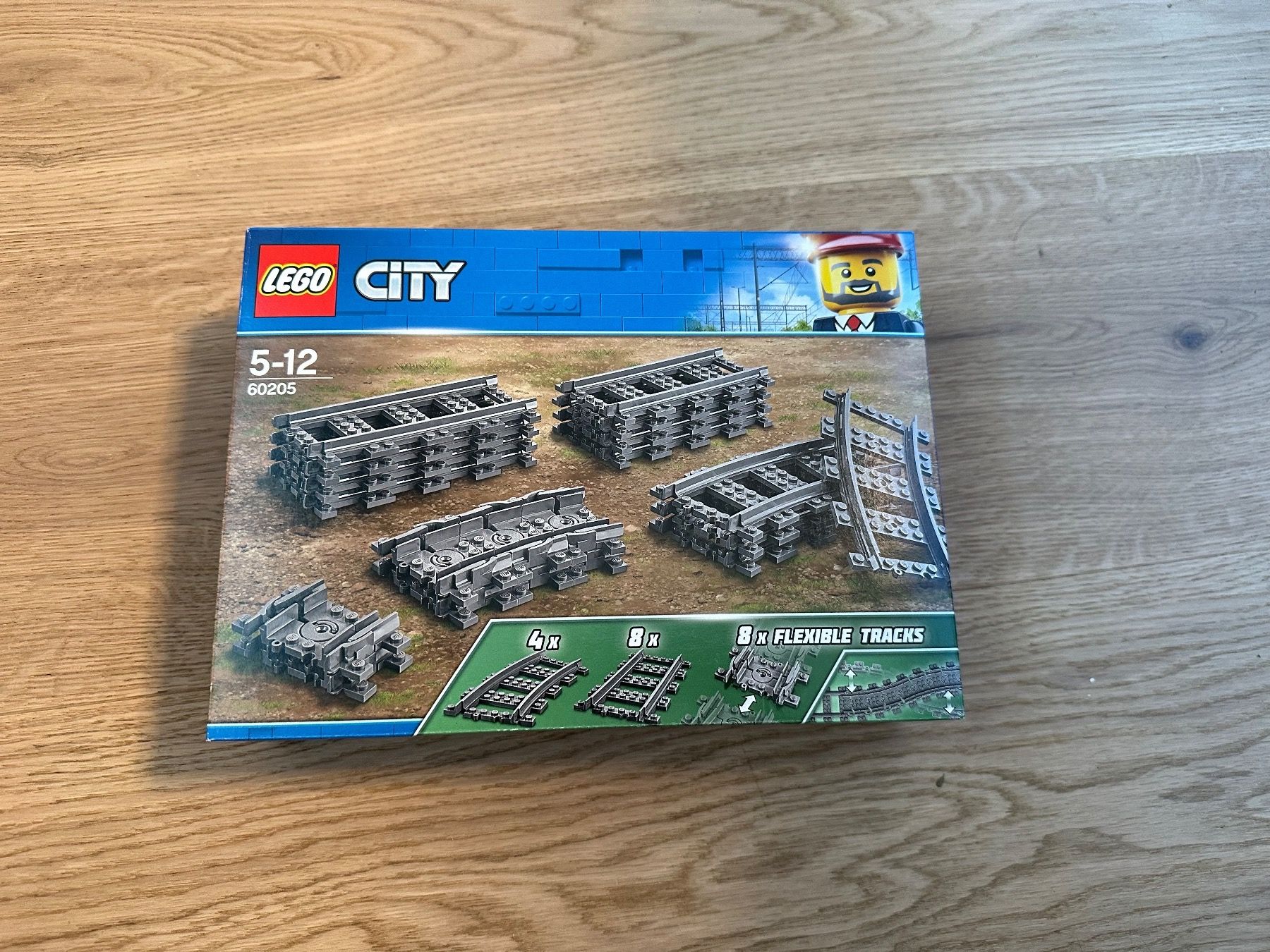 Lego Spielzeuge: Lego City Schienen 60205 – Neu und originalverpackt aus Döttingen von