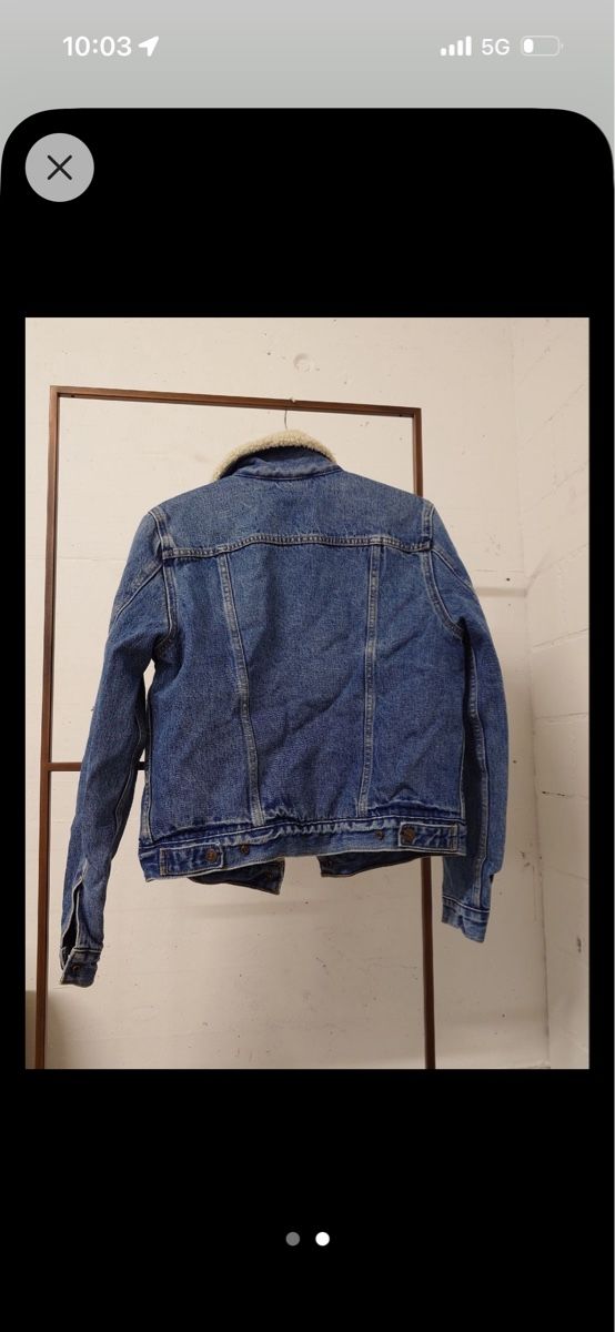 Giacche: Levi's Jeans Jacke mit Teddyfutter, Grösse M – Usato da Basel venduto da Americana60 1