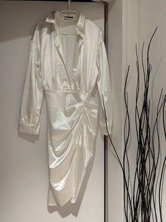 Kleid grösse s nie angezogen 