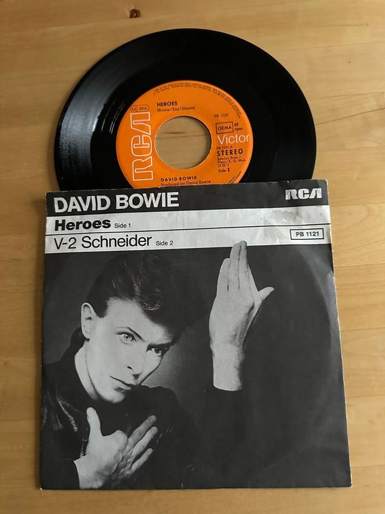 DAVID BOWIE Heroes Single vinyl 7" (Gebraucht) in Basel für CHF 13.9 ...