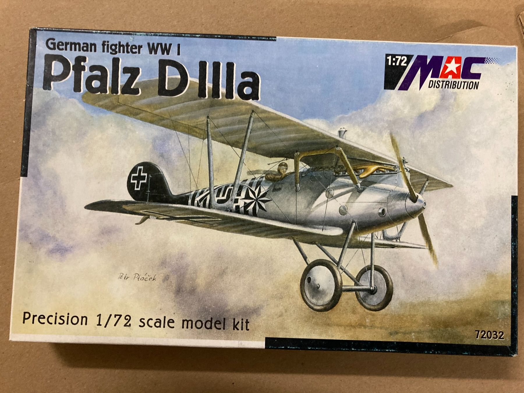 Kit di modellismo & Modellini statici: Flugzeug Plastikbausatz – Nuovo e nell'imballaggio originale da Frauenfeld venduto da oli_hy8j