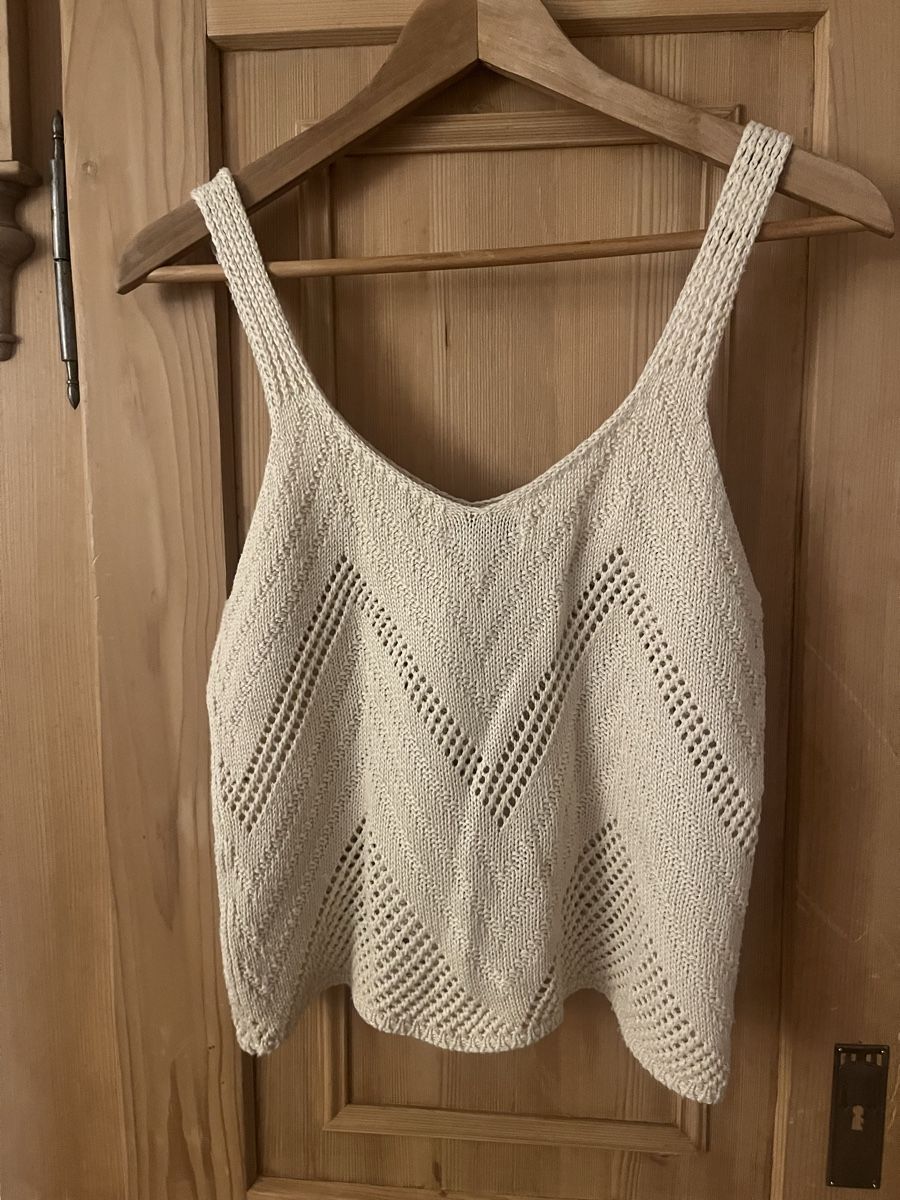 Top: Häkel Top Oberteil Strick Gr. M JDY beige – Usato da Zürich venduto da MrsWollishofen 3