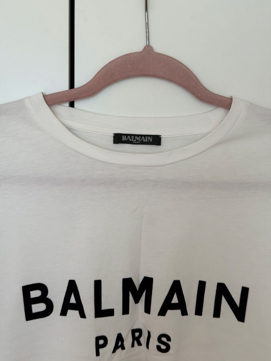 Balmain T-shirt: Balmain T-Shirt – Nuovo (secondo la descrizione) da Schaffhausen venduto da LisaU 1