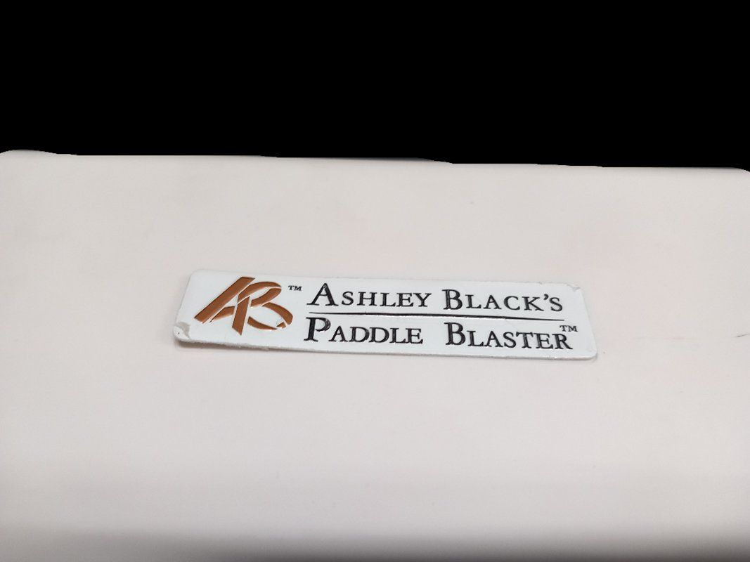 Massagegeräte: ASHLEY BLACK Paddle Blaster – Gebraucht aus Hünenberg von Restwert_Zug 1