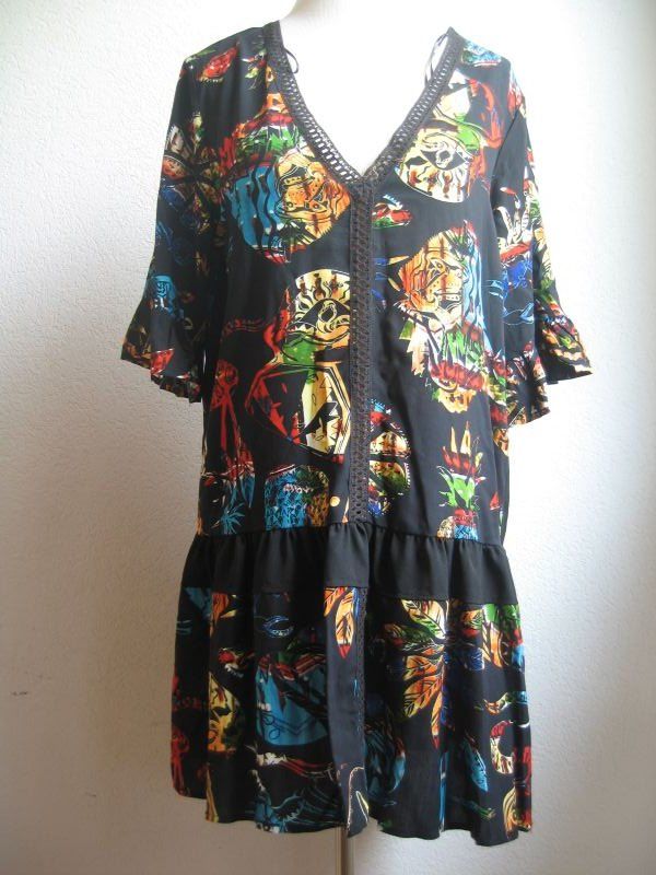 Desigual Kleider: Desigual belle robe en taille 36-38CH! – Gebraucht aus Champlan von baghera12