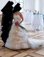 Wunderschönes Brautkleid von Ian Stuart, Ivory, in Grösse 38