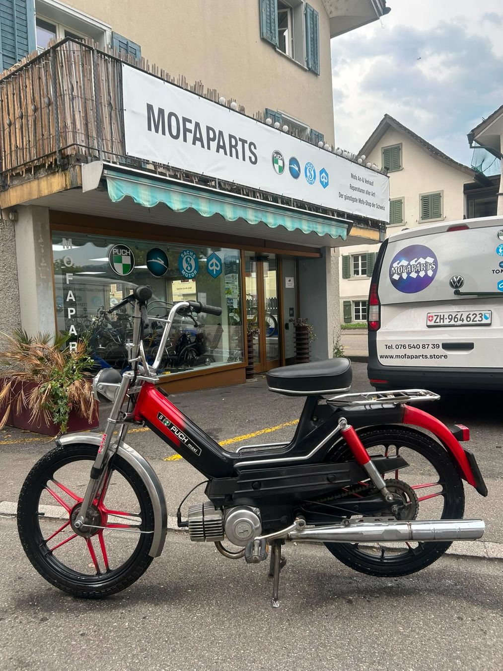 Puch Ciclomotori: Puch Maxi S mit Ausweis – Usato da Schmerikon venduto da Mofaparts