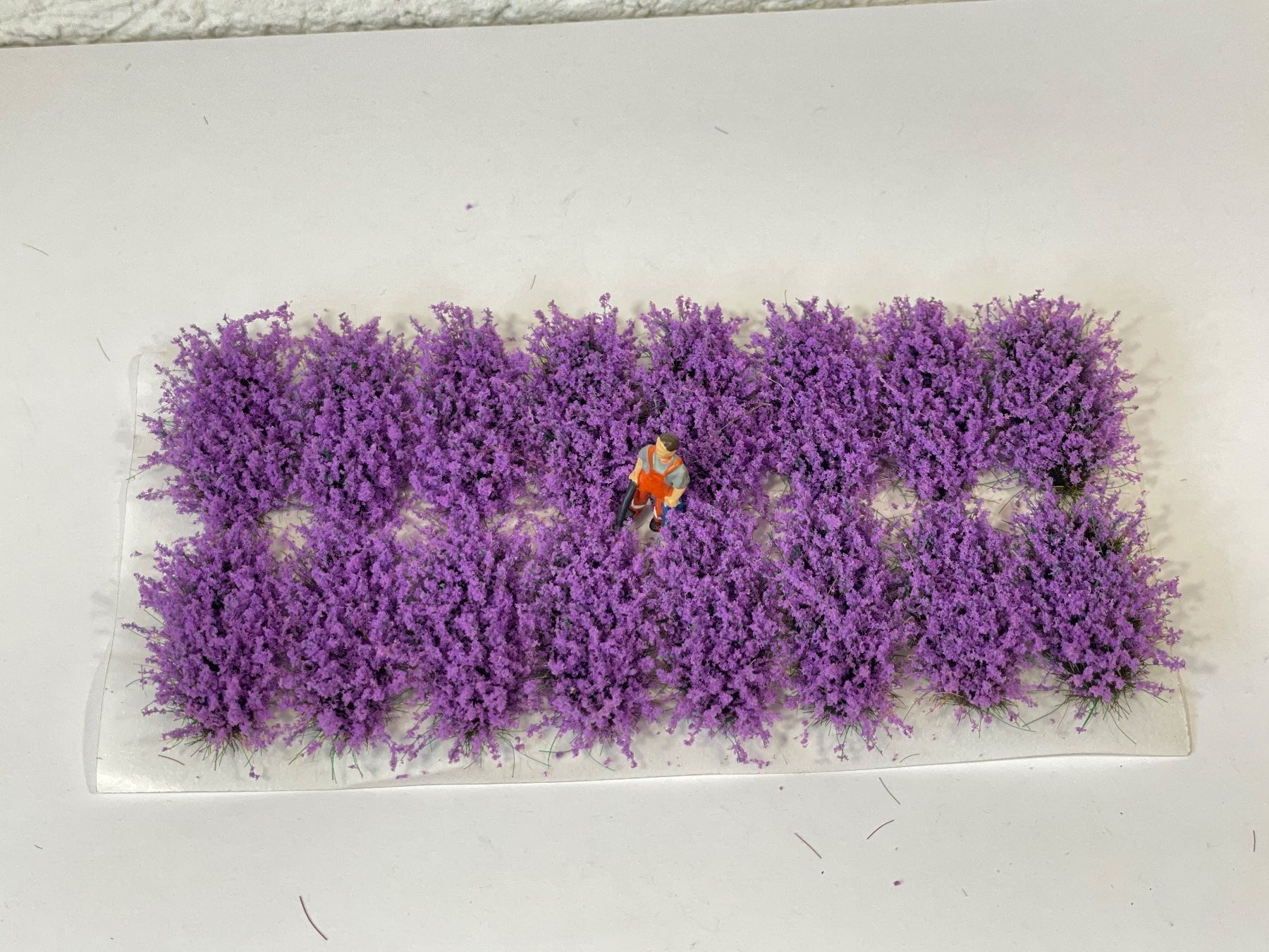 Trains électriques: 16 grosse Lavendel Sträucher, H0, Neu – Neuf avec emballage d'origine à Wilderswil par Modellbahn-Shop-Moll 1