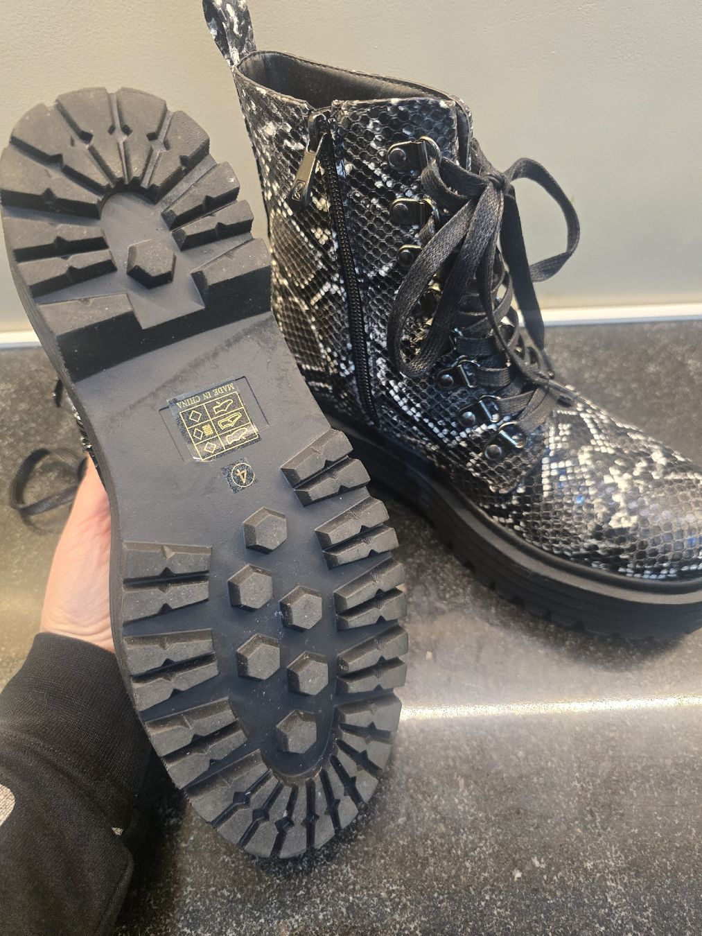 Scarpe da donna: Raid Boots in Grösse 37 - NEU – Nuovo (secondo la descrizione) da Hägglingen venduto da Raff_Ella 5