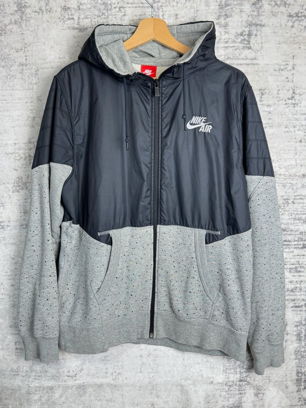 Nike Jacken: NIKE AIR WINDBRAKER SWEAT JACKET  SZ: L – Gebraucht aus Cortaillod von Stay_Alive_vintage