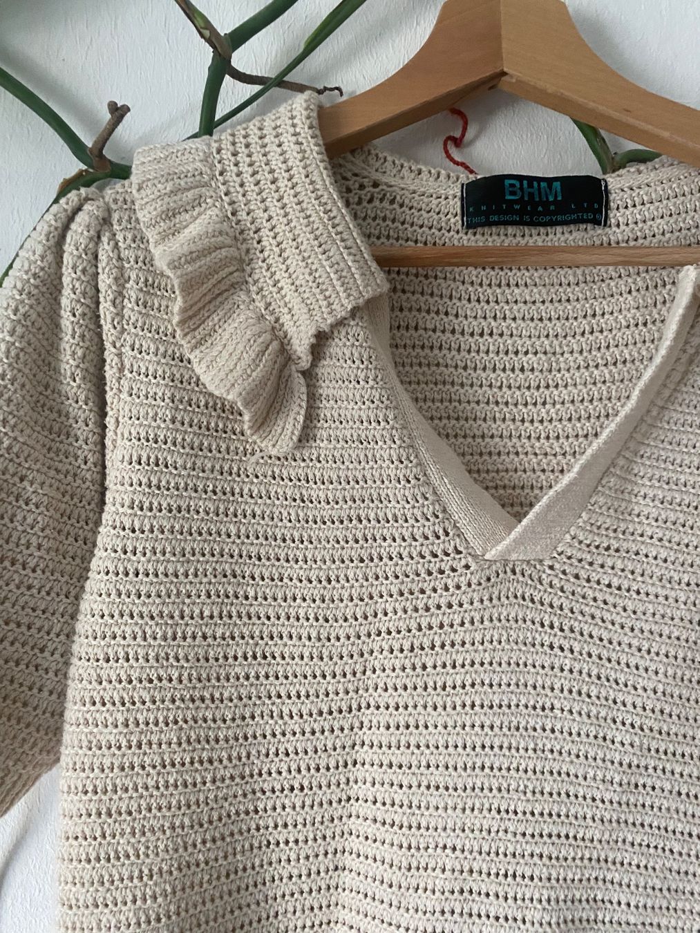 Top: Cream Crocheted Top with Collar - Unique Find – Nuovo (secondo la descrizione) da Bern venduto da alexjop 2