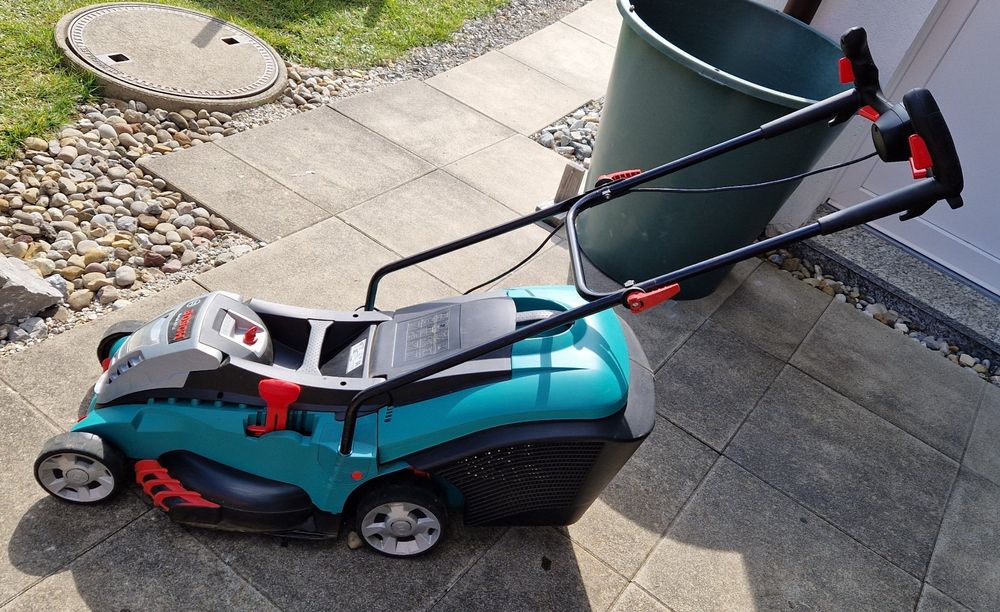Akku Rasenmäher Bosch Rotak 43 LI Kaufen auf Ricardo