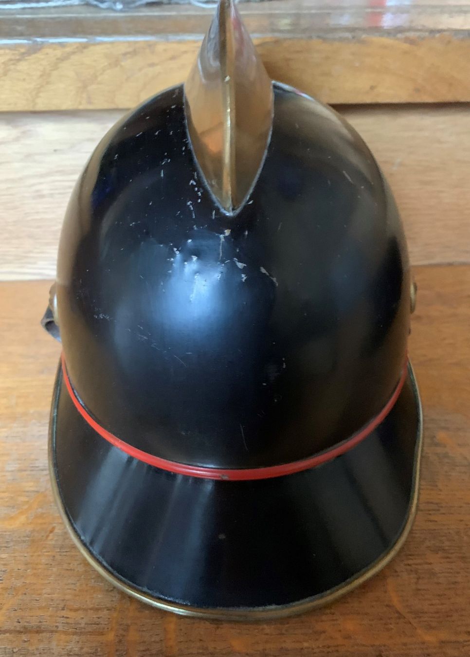 Pompieri: Antiker Feuerwehrhelm – Usato da Volketswil venduto da zwitsch33 1