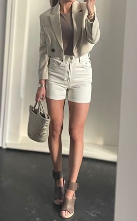 ZARA taillenhohe Denim Shorts Gr. XXS
