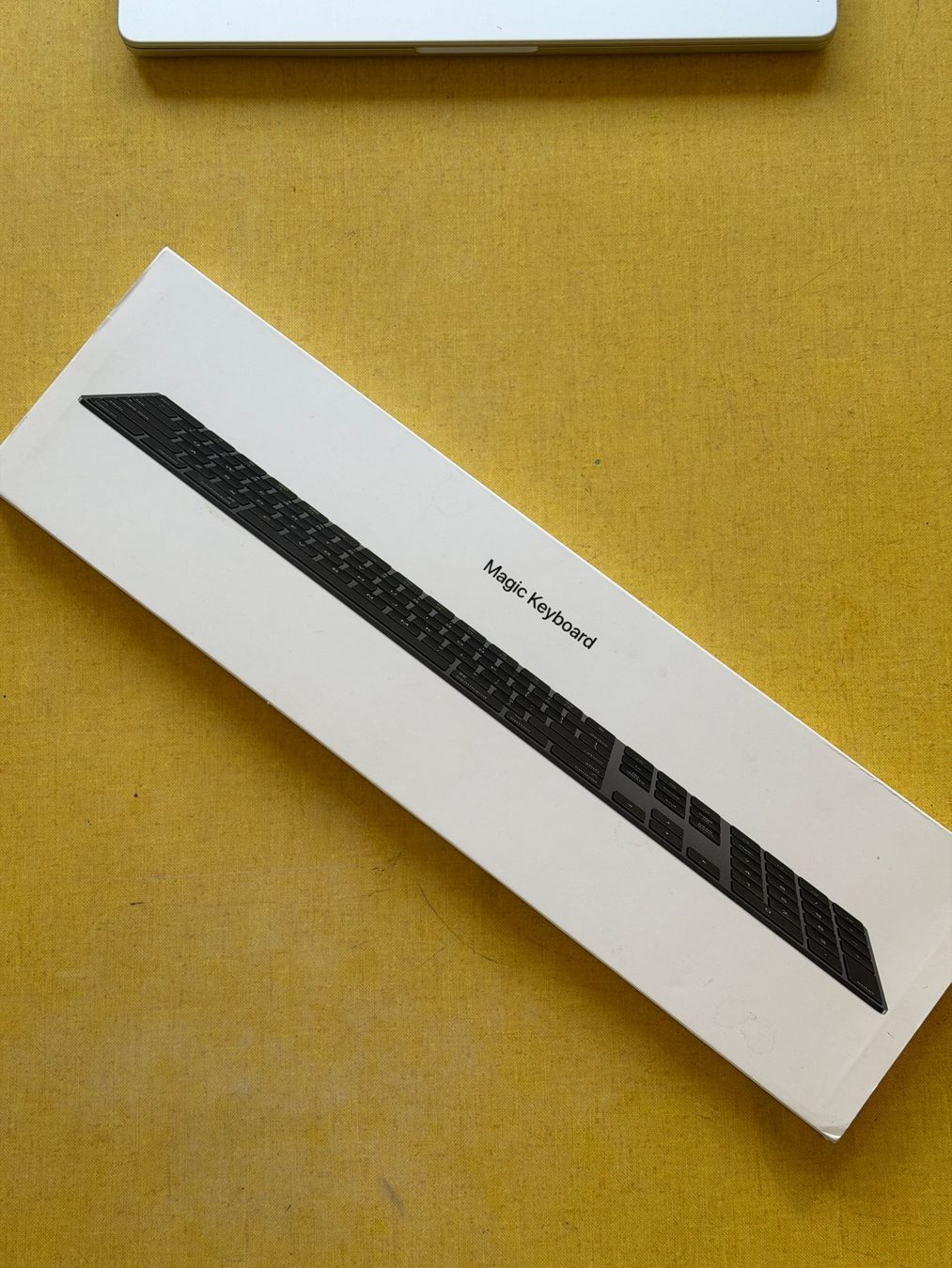 Apple Tastiere: Apple Magic Keyboard mit Nummernblock – Nuovo (secondo la descrizione) da Zürich venduto da eric_kammermann 4