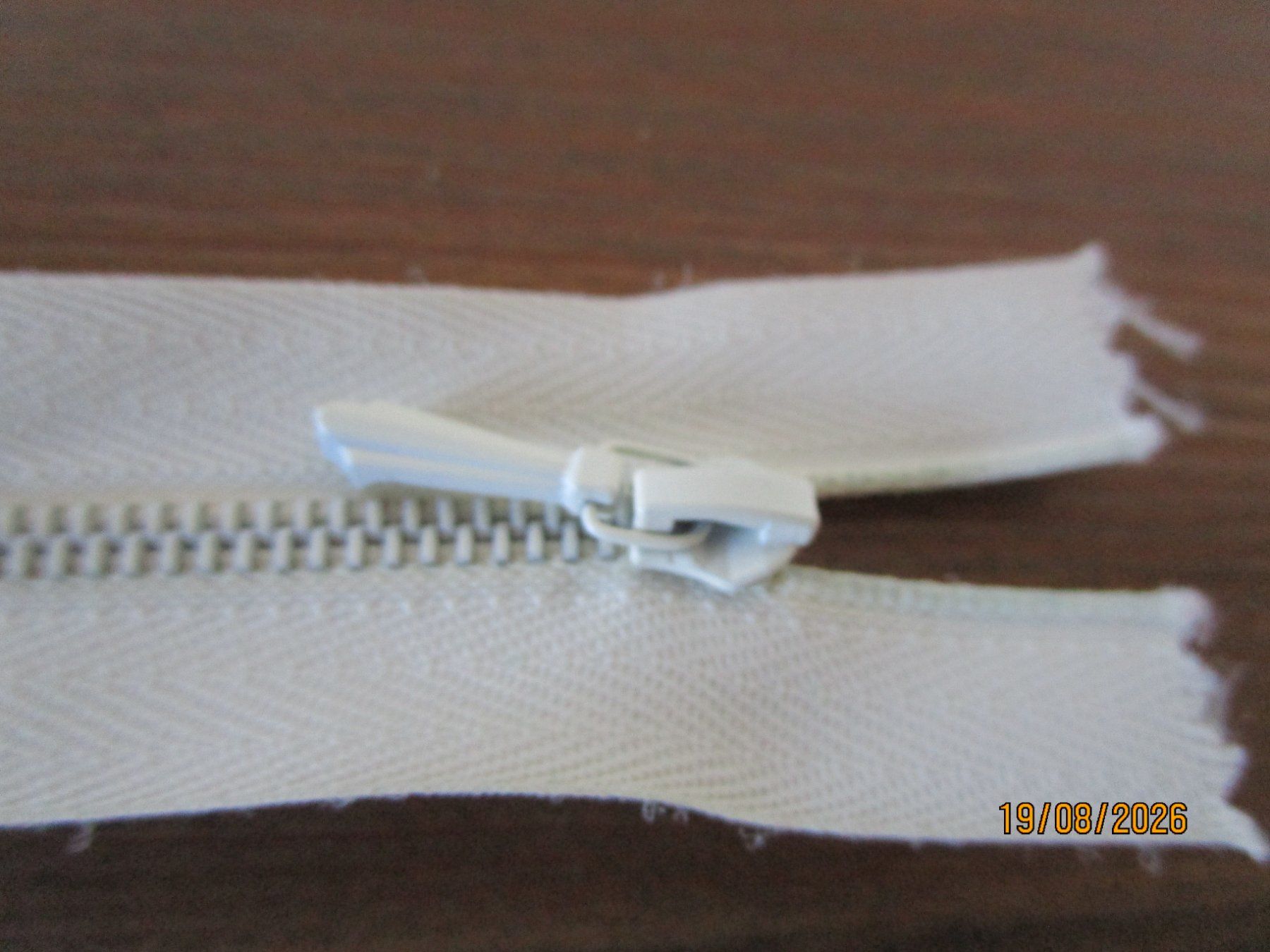 Riri Tessuti: 4  Reissverschlüsse 40cm – Nuovo (secondo la descrizione) da Birmenstorf AG venduto da Edelweiss25 2