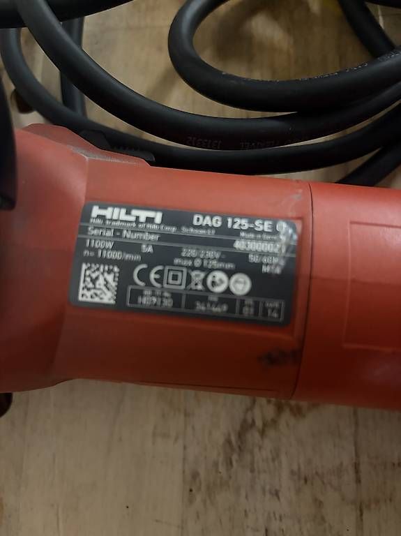 Tutti gli attrezzi: Hilti Winkelscheifer  – Usato da Lausen venduto da Gjuliana4 2