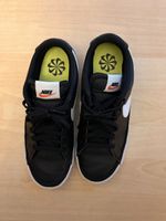 Nike Turnschuhe schwarz weiss Grösse 39 gebraucht