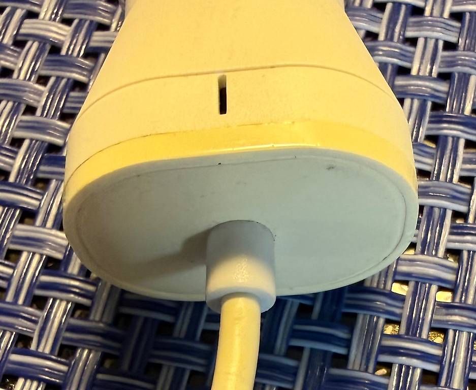 Cavi: Ladekabel (Lightning) für Zigarettenanzünder – Usato da Bäriswil BE venduto da VFR12 1
