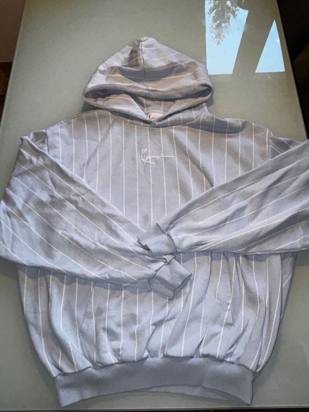 Pulls & Sweat-shirts: Karl Karni Hoodie, Gr. M – D'occasion à Lüchingen par rheininsel94