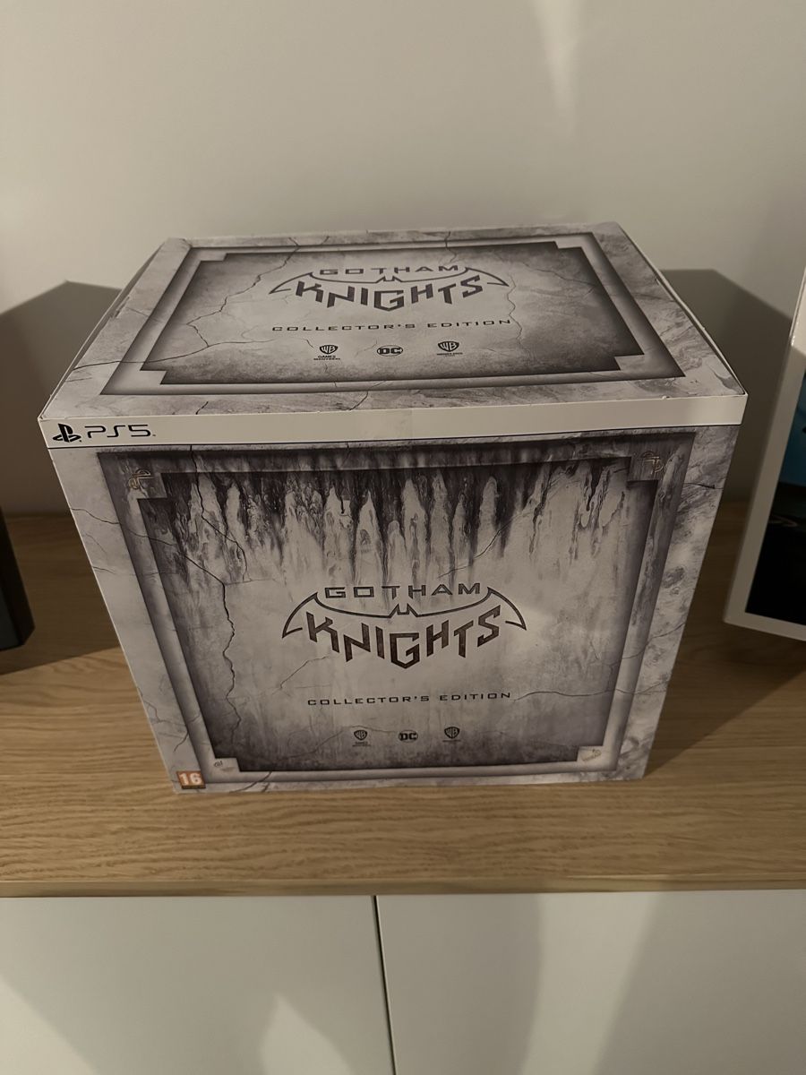 Spiele: Gotham Knights Édition Collector PS5 – Gebraucht aus Onex von daBraun