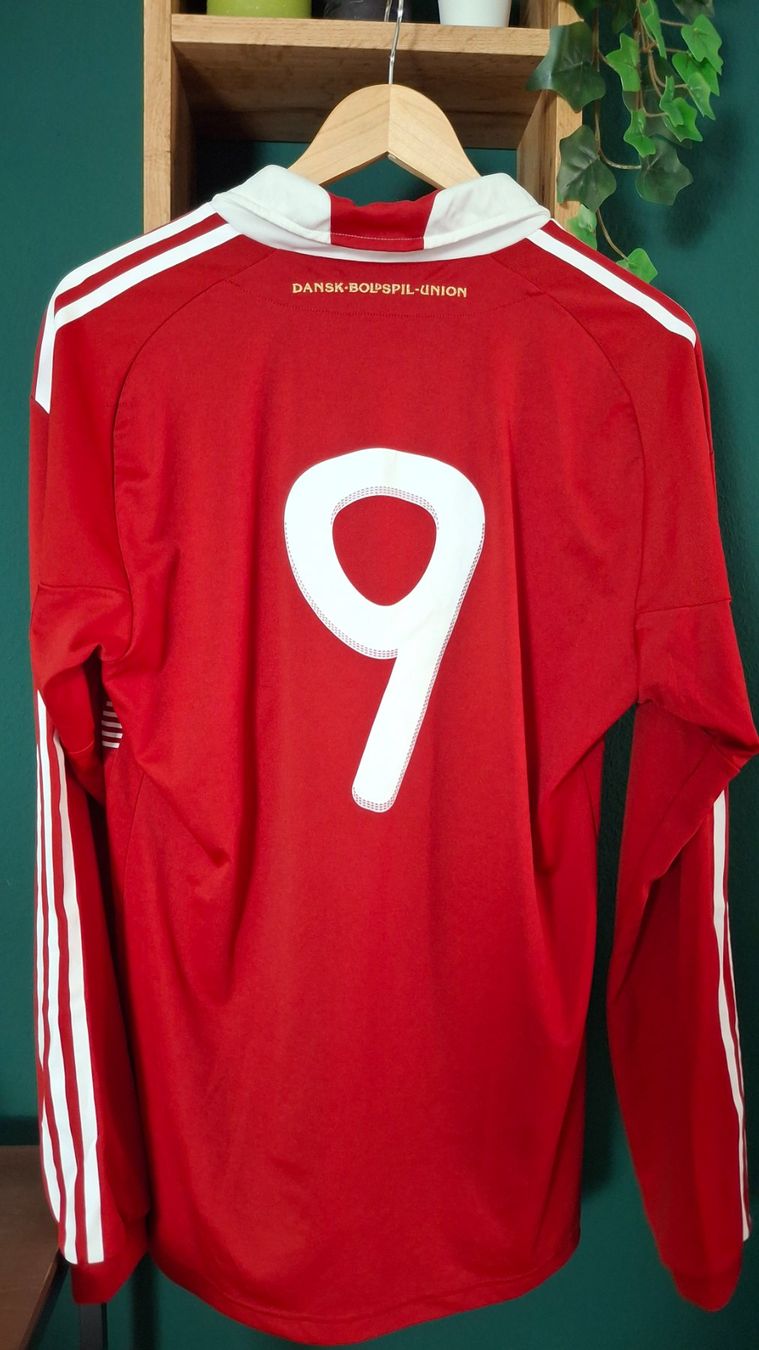 Adidas Maillots de corps & Pantalons: Danemark player version formotion world cup 2010 adidas – D'occasion à Yverdon-les-Bains par flo_8fgr 1