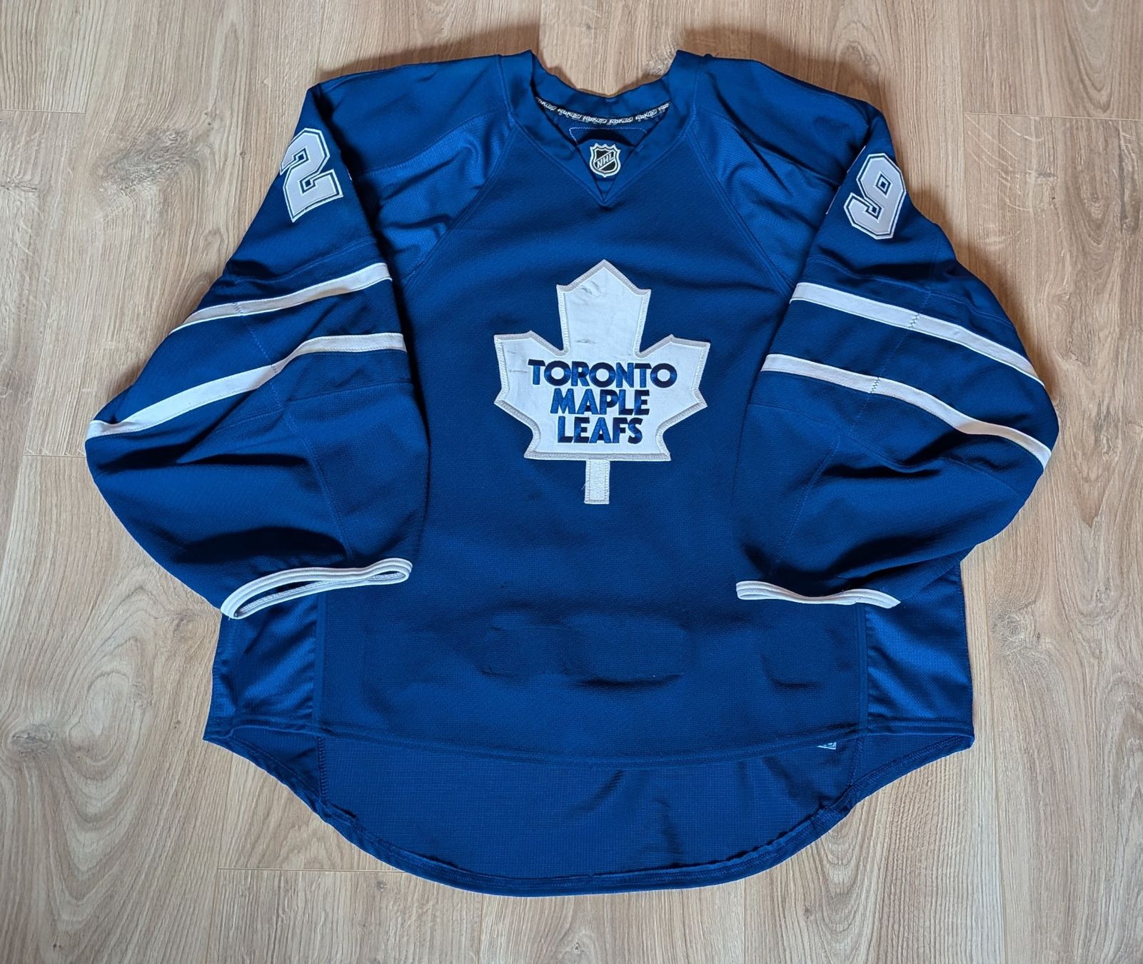 Reebok Canottiere & Pantaloni: MARTIN GERBER GAME WORN JERSEY TORONTO MAPLE LEAFS NHL – Usato da Vufflens-la-Ville venduto da ClaudeGiroux1974 1