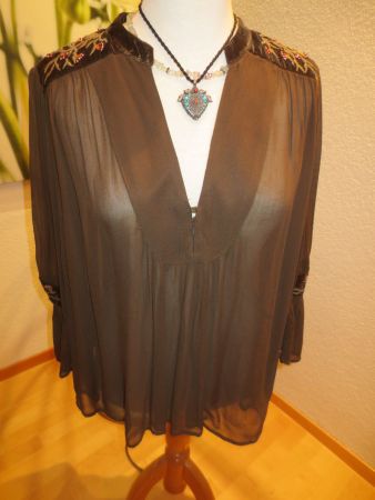 Wunderschön bestickte Bluse von ZARA Gr. XL - Gr. 40
