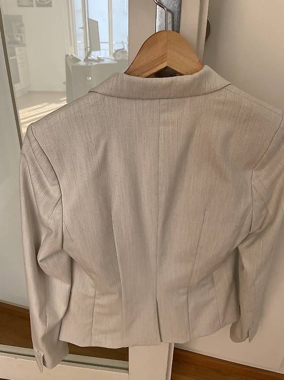 Giacche: Diverse Blazer – Usato da Basel venduto da Sydney02 3