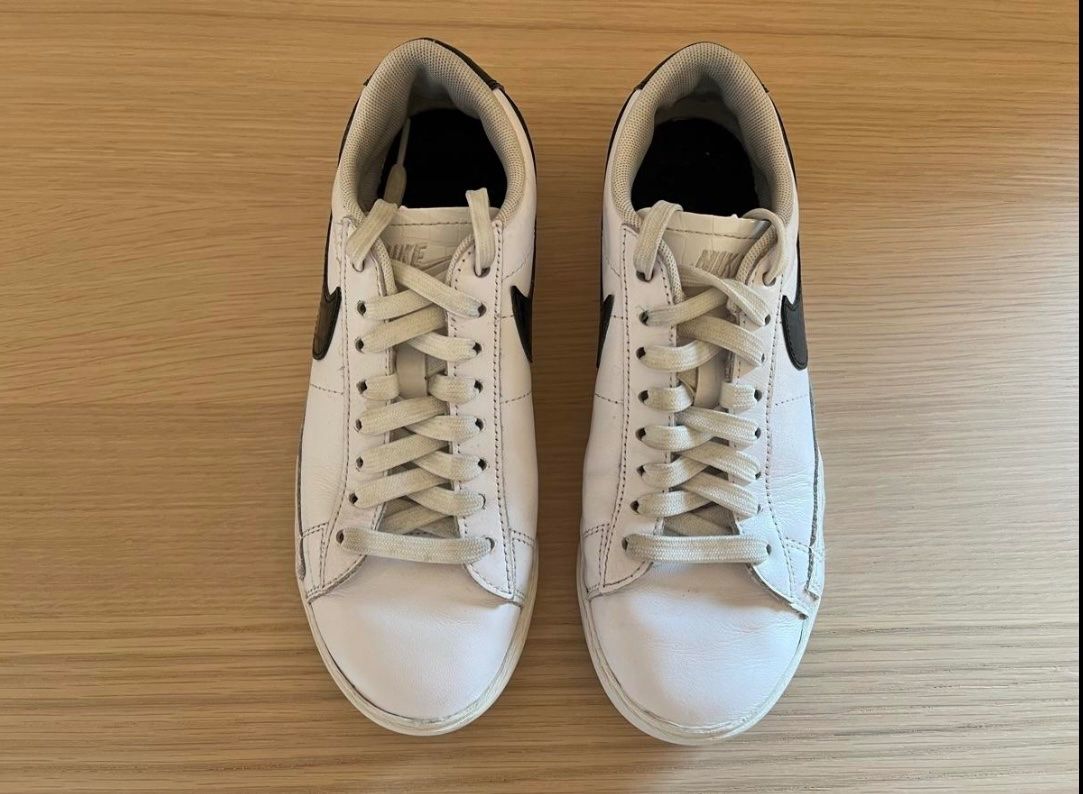 Nike Scarpe da donna: Nike Blazer Low Gr. 37, 37.5 – Usato da Winterthur venduto da whatdreamz 2