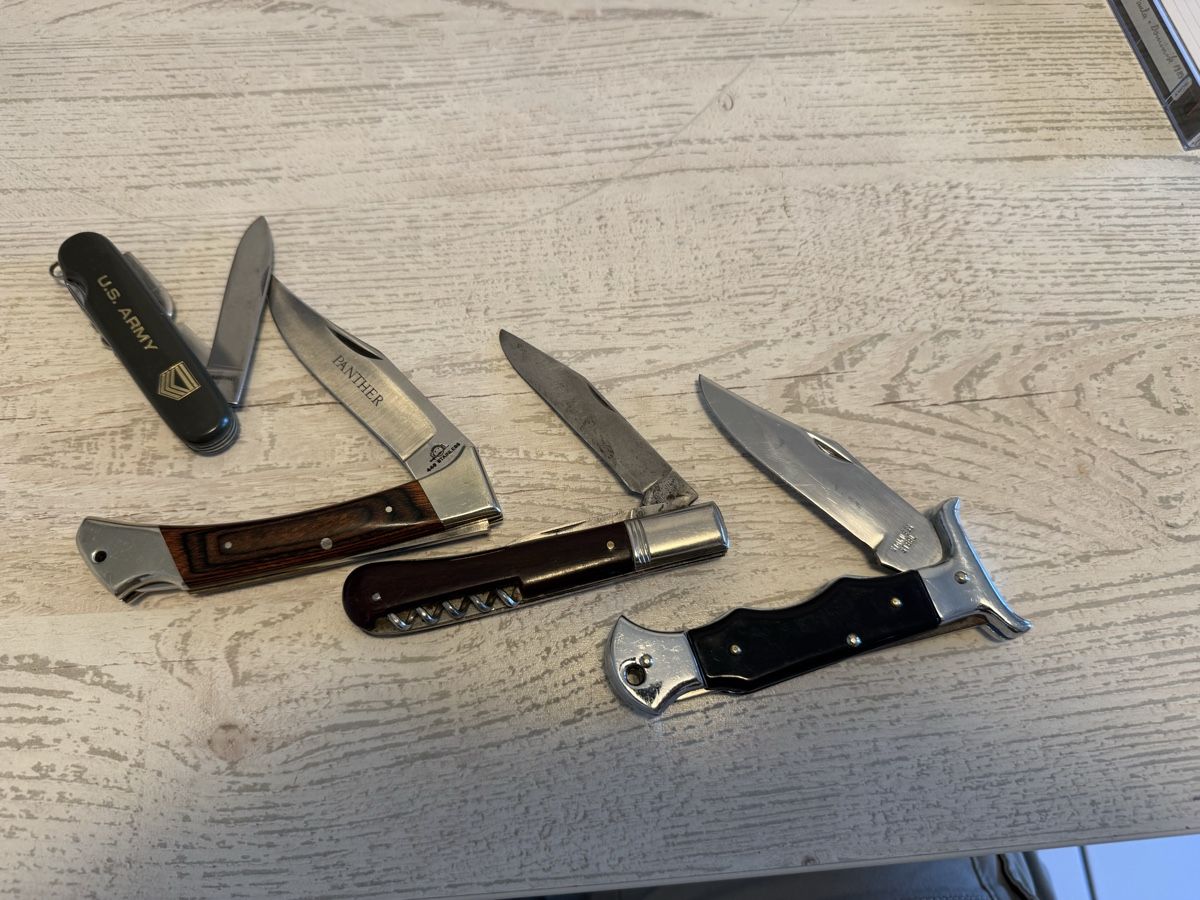 Couteaux de poche: klappmesser taschenmesser 4stk – D'occasion à Zunzgen par milesdavis76 1