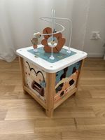 Grosser Motorikwürfel aus Holz