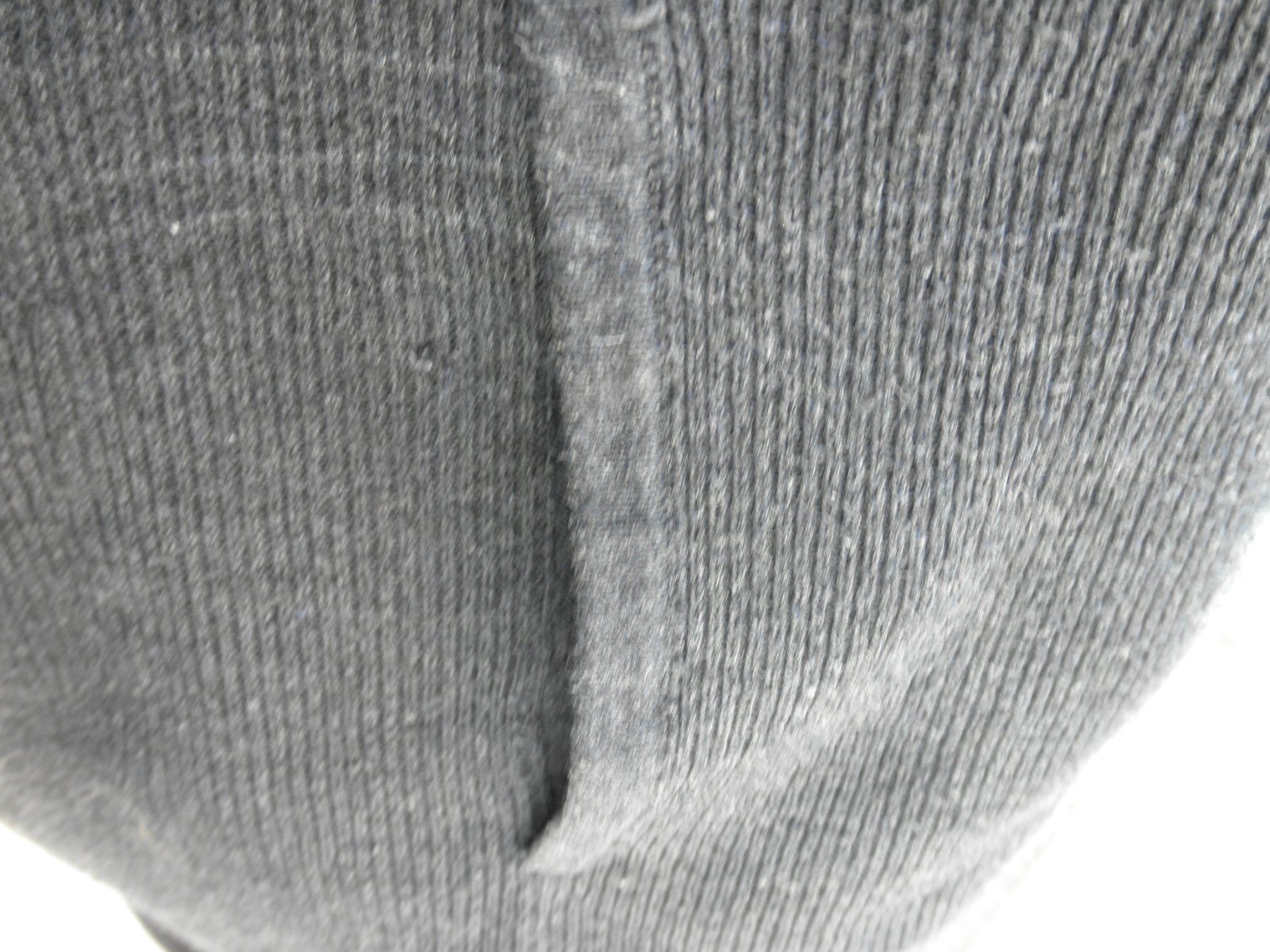 Nile Giacche: Nile Strickjacke mit Kapuze – Usato da Buttwil venduto da Engelhaar 3