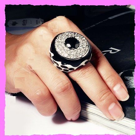 Anelli: Wow, grosser Ring mit Zirkonia – Nuovo e nell'imballaggio originale da Oberglatt ZH venduto da Diamond-Girl