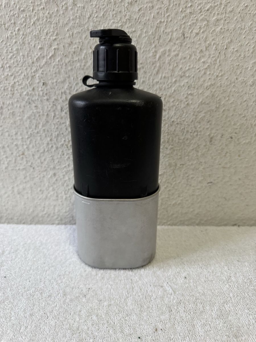 Schweizer Armee Borracce & Thermos: Schweizer Armee Trinkflasche – Usato da Lenzburg venduto da Meister_k