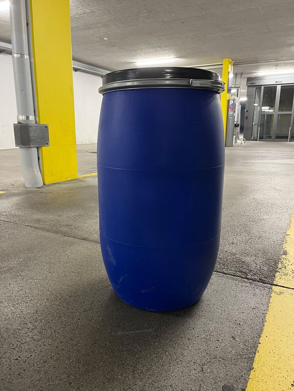 Accessoires: Fass Blau 120Liter – D'occasion à Schänis par Hoisepp 2