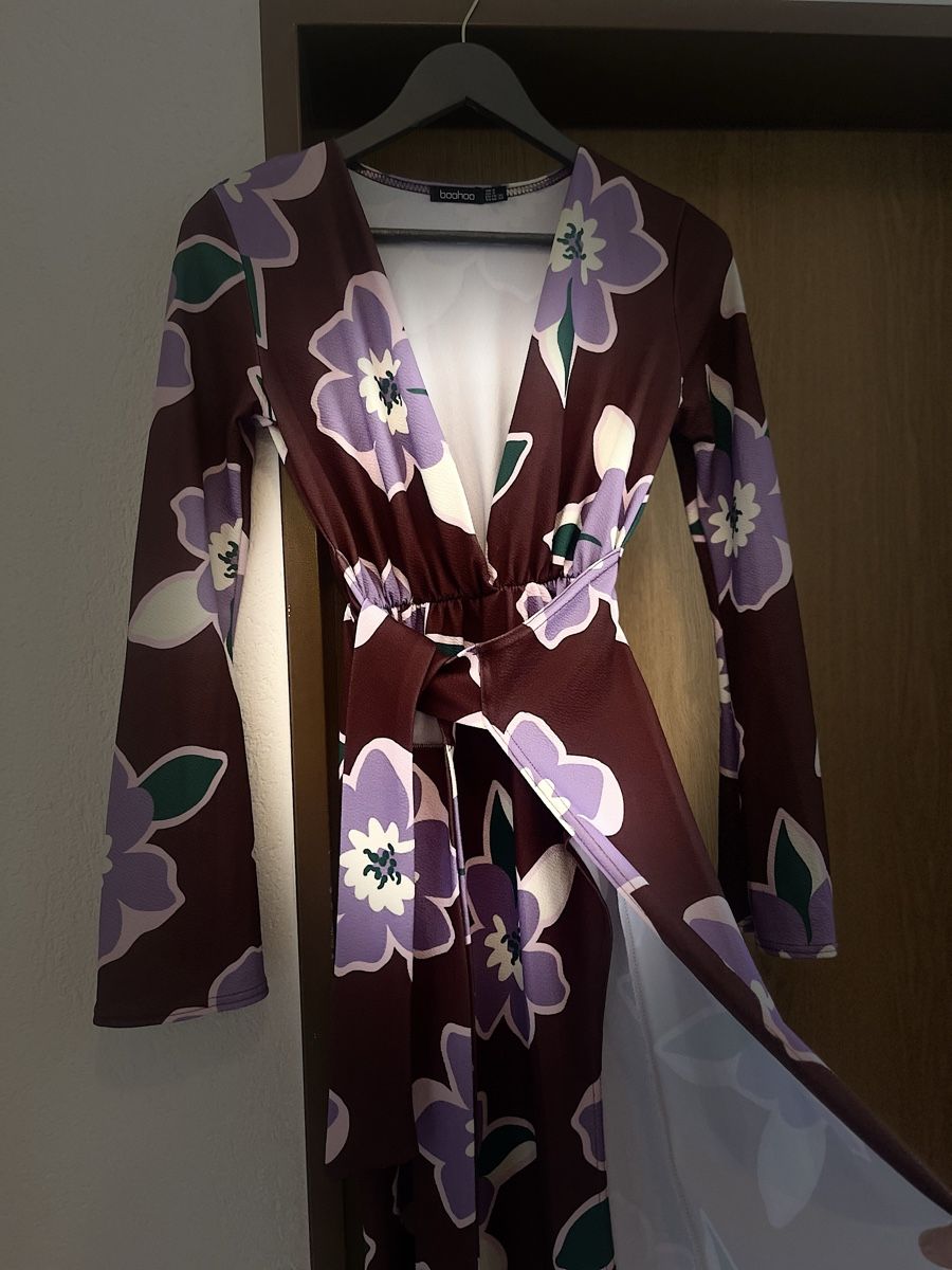 Boohoo Kleider: Damen Sommerkleid/BOOHOO Gr. 34 – Gebraucht aus Davos Platz von Infinity795 1
