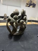 Familien Skulptur signiert