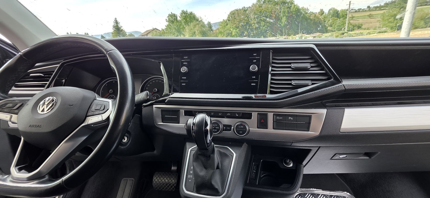 VW Veicoli commerciali: VW Multivan 6.1 Comfortline – Usato da Biberist venduto da Dinky74 3