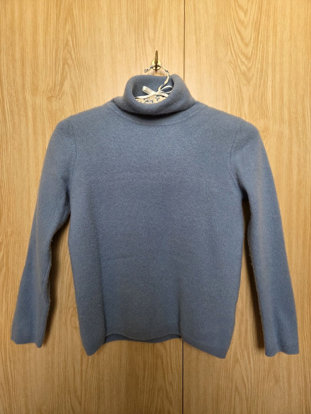 Pullover & Sweatshirts: 100% Kaschmir Rollkragenpullover – Gebraucht aus Liebefeld von ana_-_