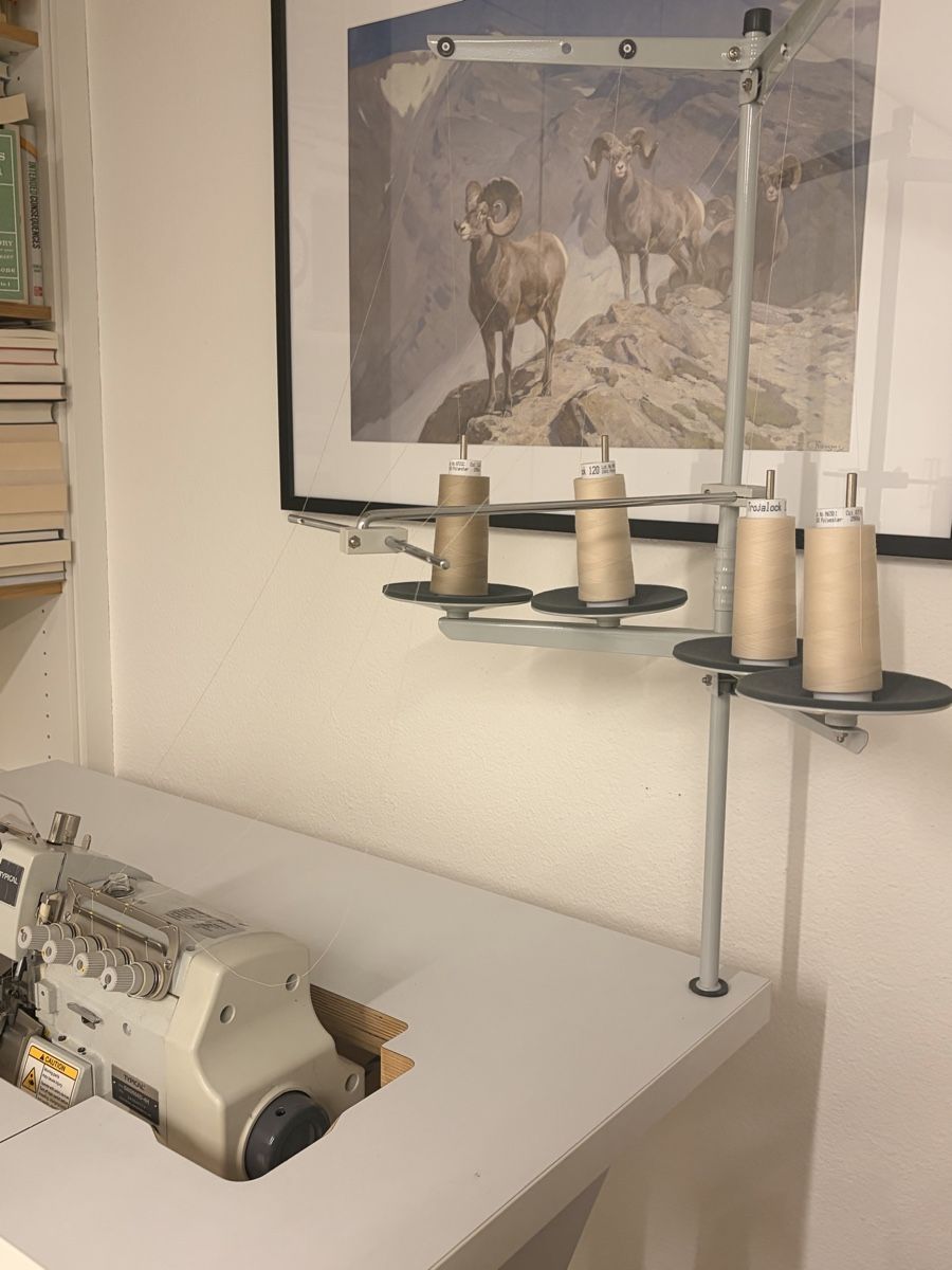 Nähmaschinen: Overlock Nähmaschine Typical GN2000 – Gebraucht aus Adliswil von Jesemina2018 1