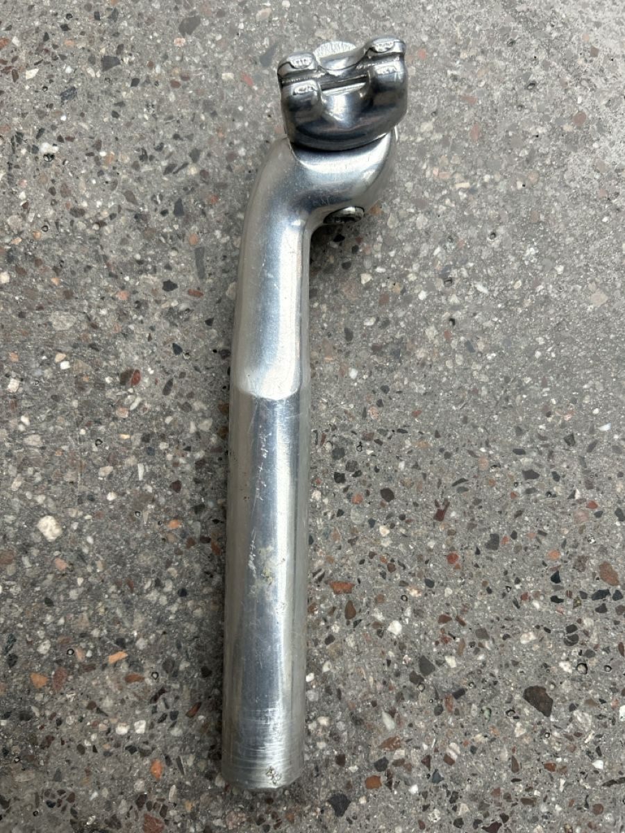 Pezzi di ricambio: Seat Post 27.0mm – Usato da ADLISWIL venduto da ketayun.irani 2