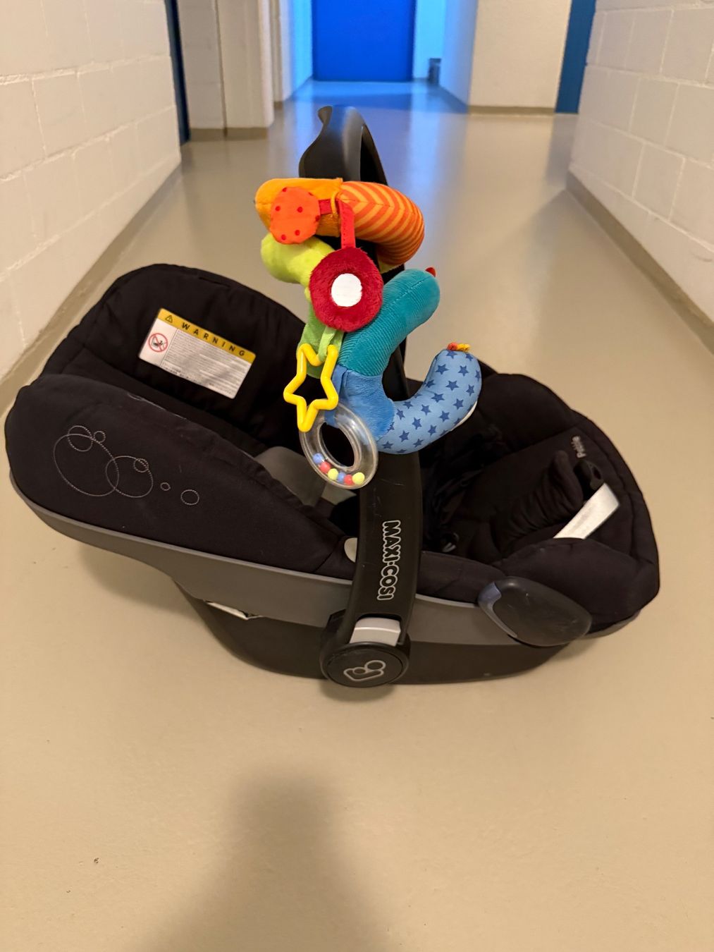 Maxi-Cosi Auto-Kindersitze: Maxicosi Pebble – Gebraucht aus Baar von amreinl 1