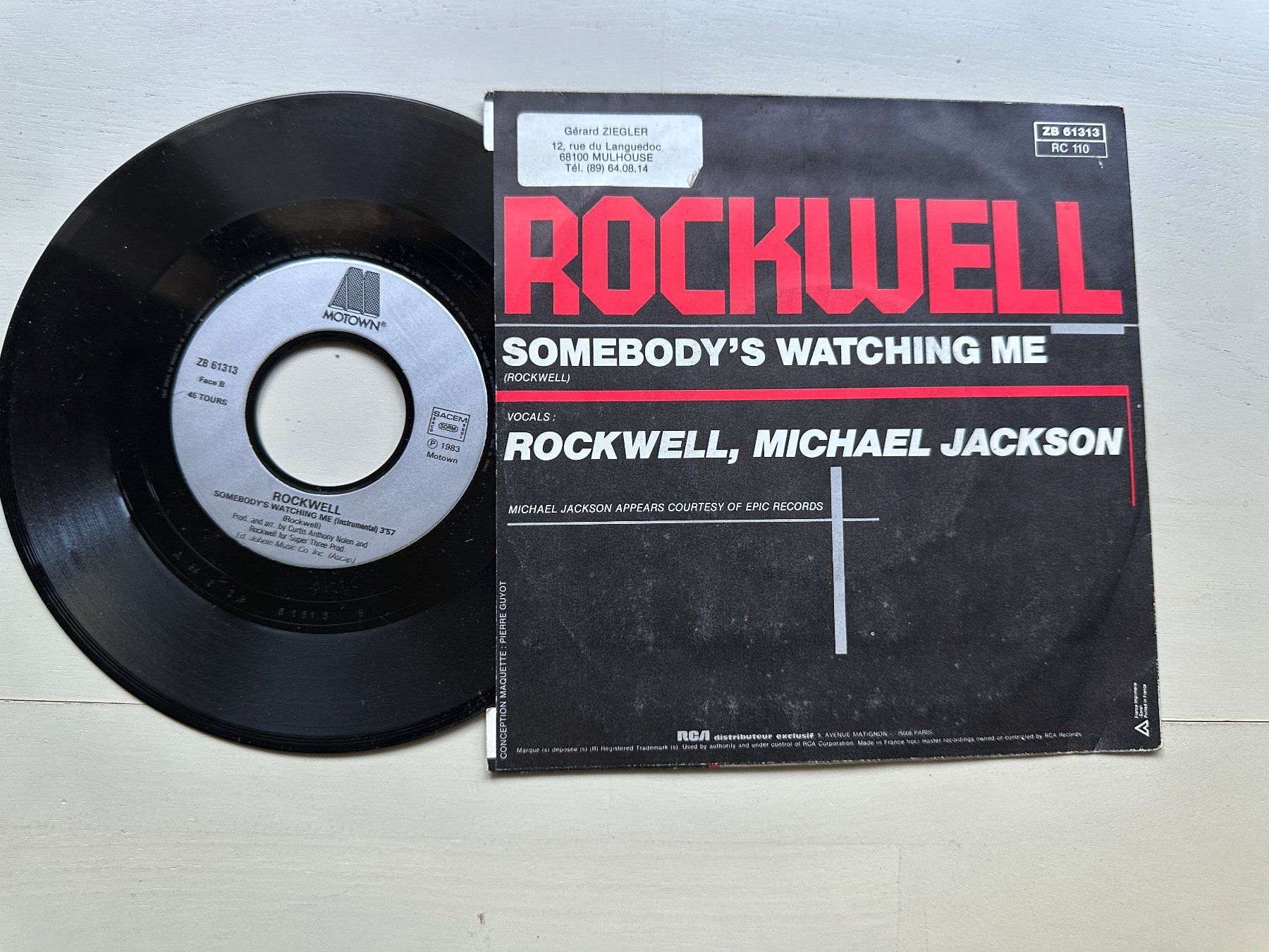Dischi in vinile: MICHAEL JACKSON Single Somebody's watching Rockwell differnt – Usato da Basel venduto da Partridge 1