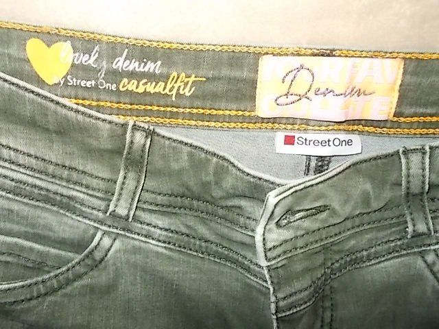 Jeans: Jeans Street One Gr.30/30 + Pullover – Nuovo (secondo la descrizione) da Chexbres venduto da indi03 3