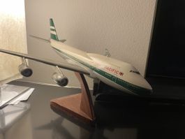 Cathay Pacific Boeing 747 Model