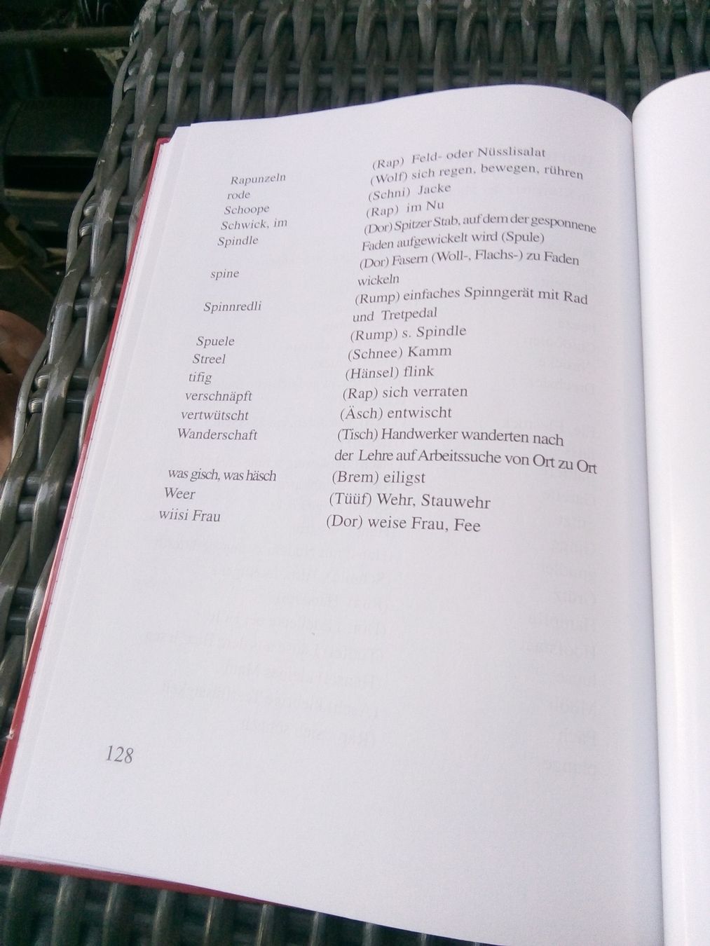 Libri: Grimm Määrli zum Vorläse oder Verzele vom Hansruedi Faerber – Usato da St.Gallen venduto da elk2022 7