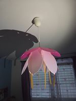 A vendre Lampe forme fleur