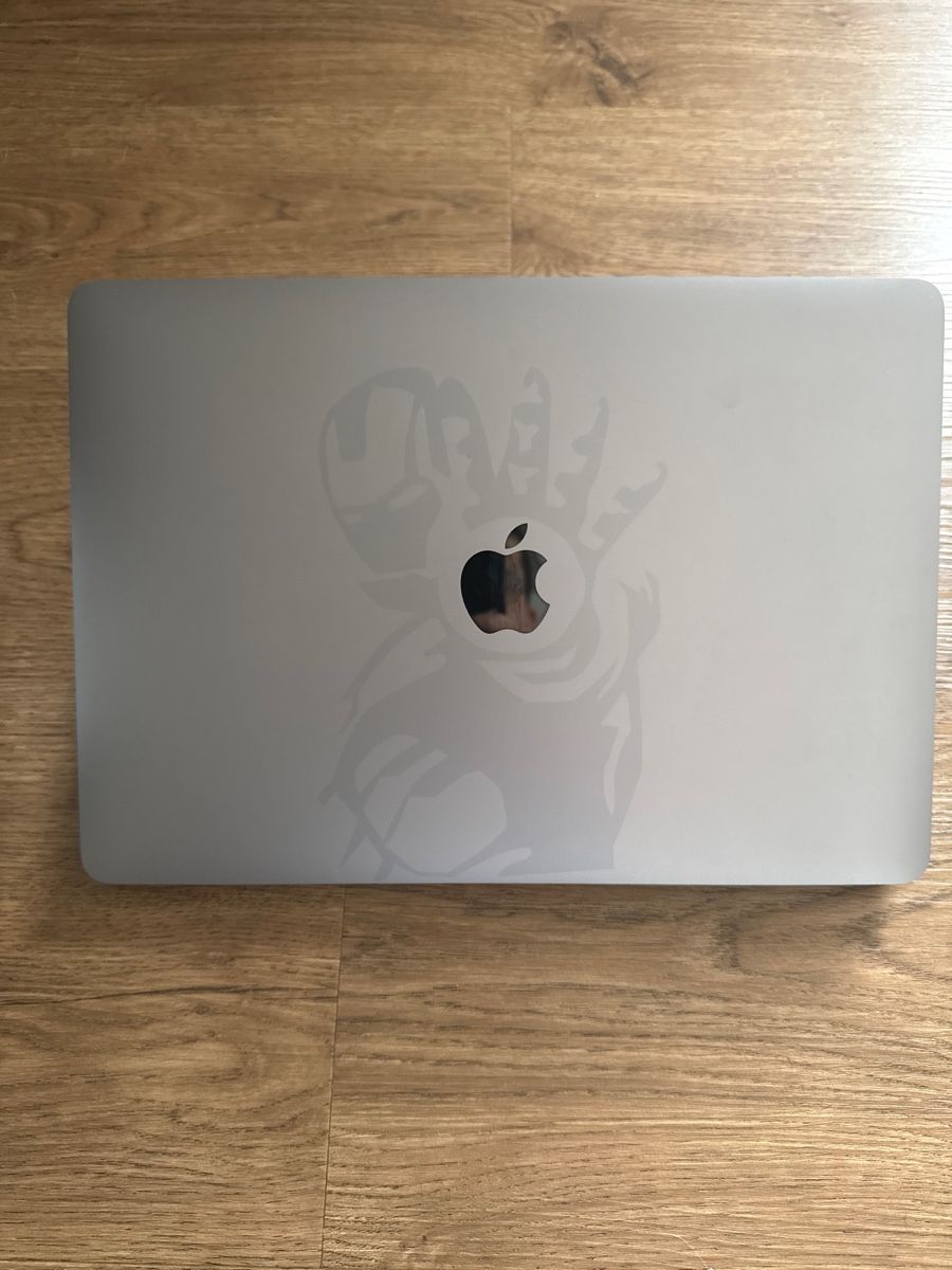 Apple Portables: Apple MacBook Air 13" Space Grau M1 – D'occasion à Glarus par gre_7llq 1