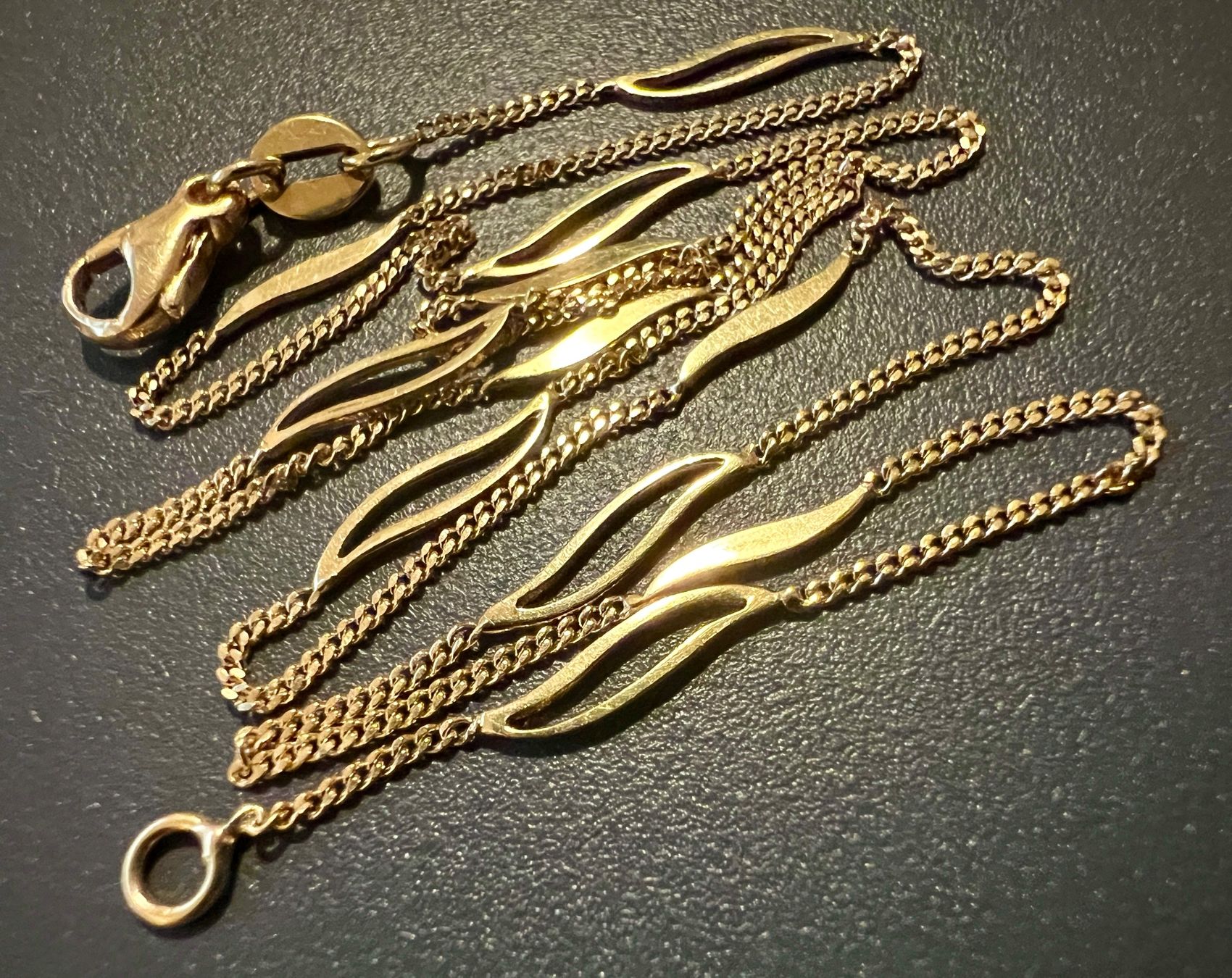 Catenine: kurzes Gold-Collier 18K – Usato da Chur venduto da Penting1935